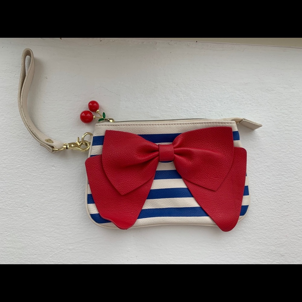 Betsey Johnson Wristlet Cherry Zipper, Red Bow